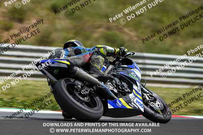cadwell no limits trackday;cadwell park;cadwell park photographs;cadwell trackday photographs;enduro digital images;event digital images;eventdigitalimages;navarra;no limits trackdays;peter wileman photography;racing digital images;trackday digital images;trackday photos
